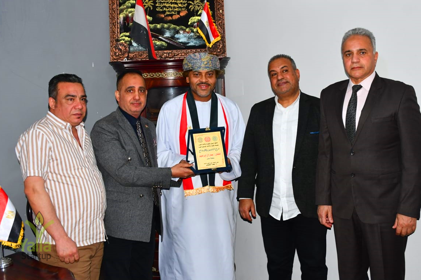 تكريم الفنان العماني المخرج عمار آل إبراهيم 