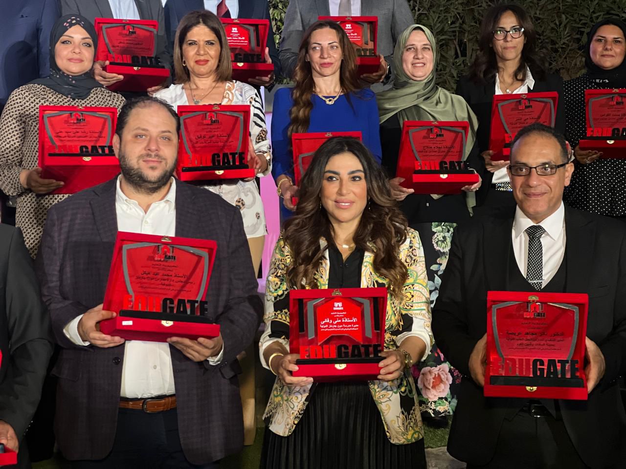 Moon-يلا-ستارت-اب