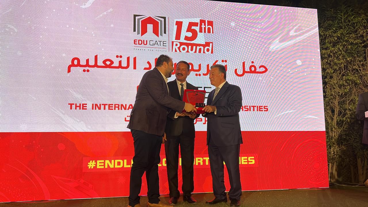 Moon-يلا-ستارت-اب