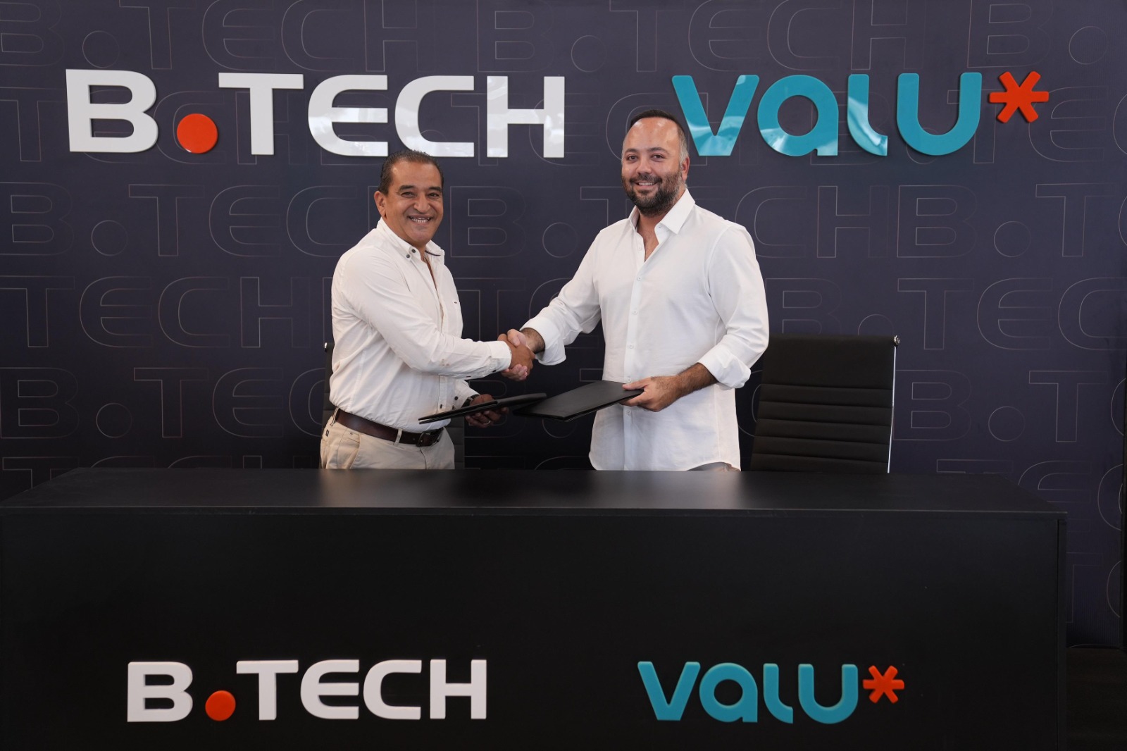 ڤاليو-يلا-ستارت-اب