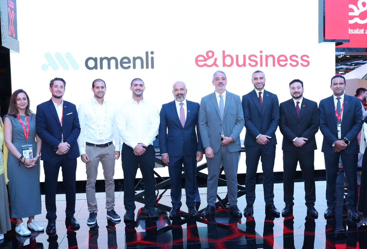 إي-آند-يلا-ستارت-اب