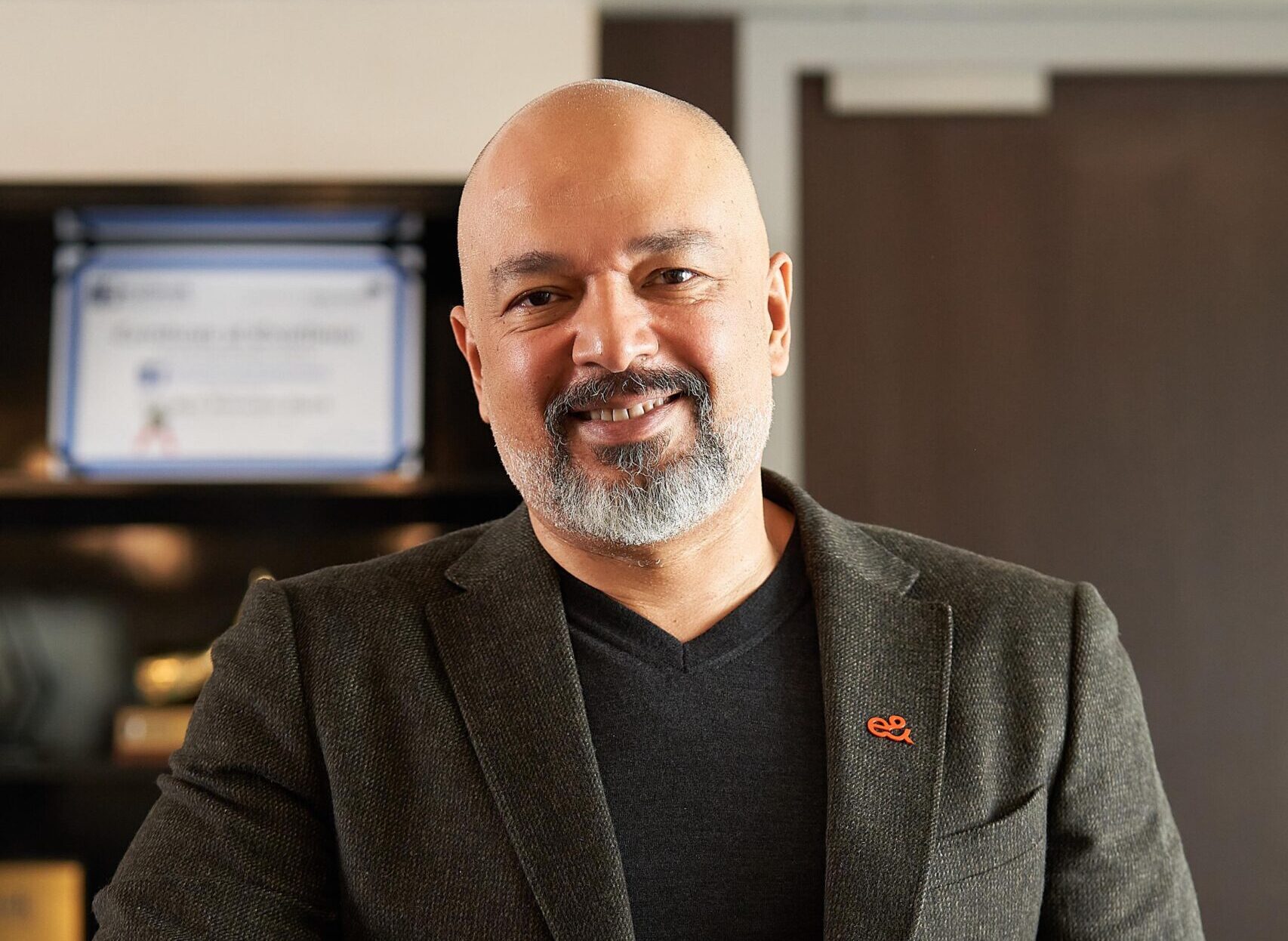 إي-يلا-ستارت-اب