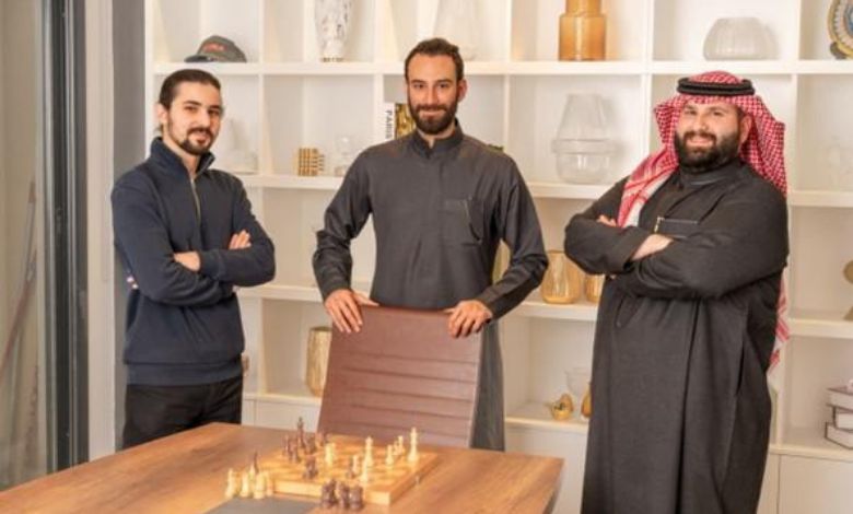  Fahy-Studios-يلا-ستارت-اب