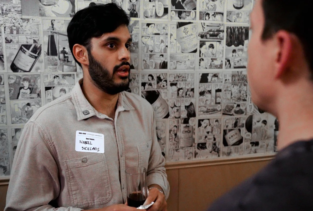 استثمر خبرته داخل «مختبر أمازون» وادخر 80% من دخله.. كيف بنى شاب ثروة قاربت 700 ألف دولار قبل الثلاثين؟