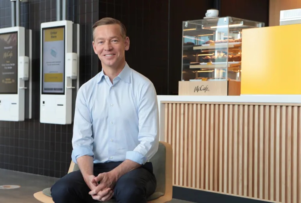 رئيس «ماكدونالدز» وفلسفة «الحب القاسي» في إدارة الطموح المهني.. رسائل صادمة لكنها ضرورية لجيل الشباب