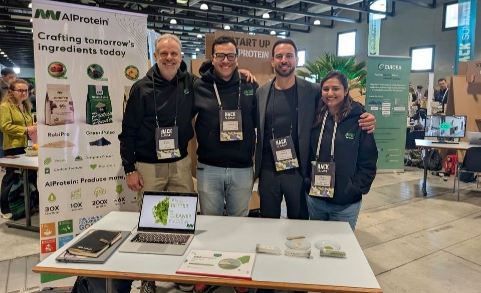 شركة AlProtein المصرية في هاكاثون HackSummit لوزان سويسرا